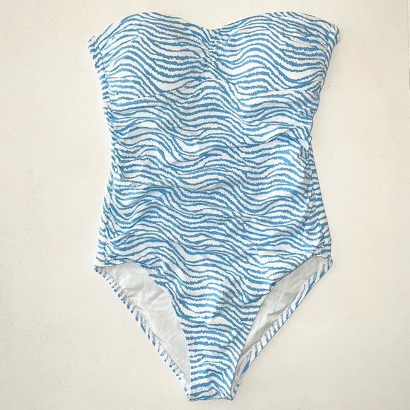 J.McLaughlin Blue Zebra Print Strapless One Piece Swimsuit Size 6 Resort - Picture 8 of 9